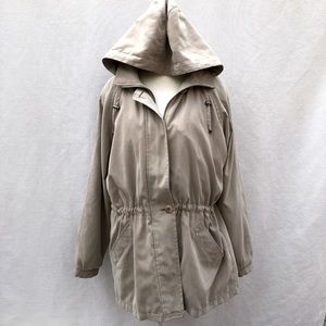 London Fog Jacket Sz Large Reg Tan Women’s